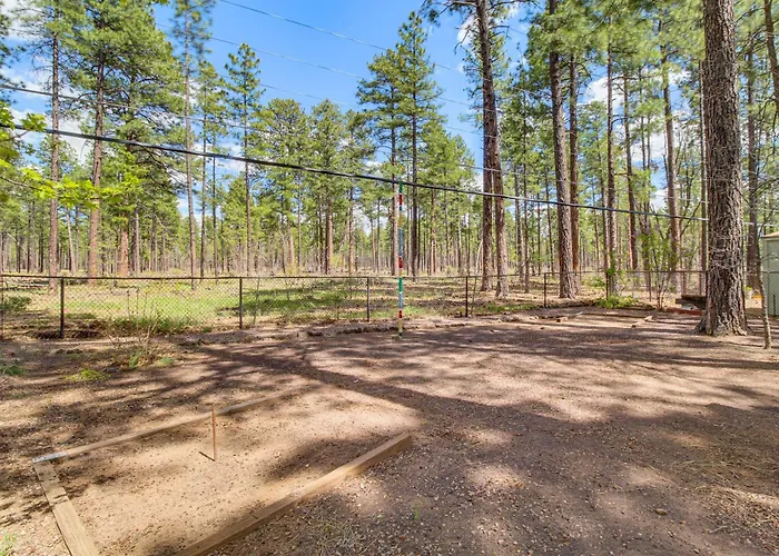 Deck + Pool Table: Nature Escape * Pinetop-Lakeside